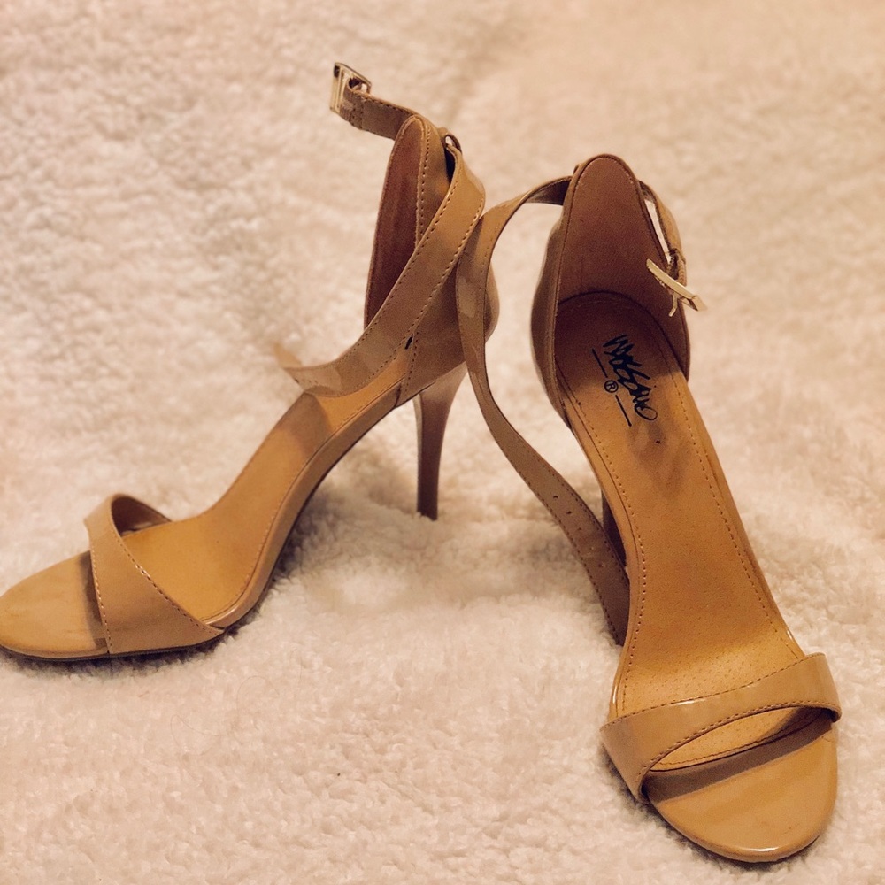 Mossimo high heeled sandals
